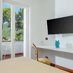 Graziosa - Italian Escape Villa *