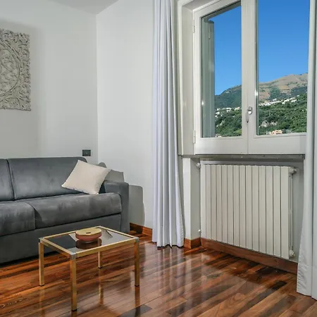 Graziosa - Italian Escape *