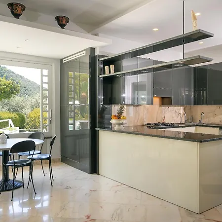 Graziosa - Italian Escape Vico Equense