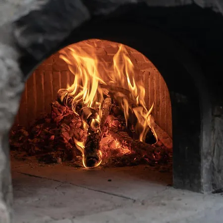 Graziosa - Italian Escape