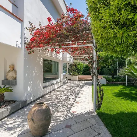 Graziosa - Italian Escape Villa Vico Equense