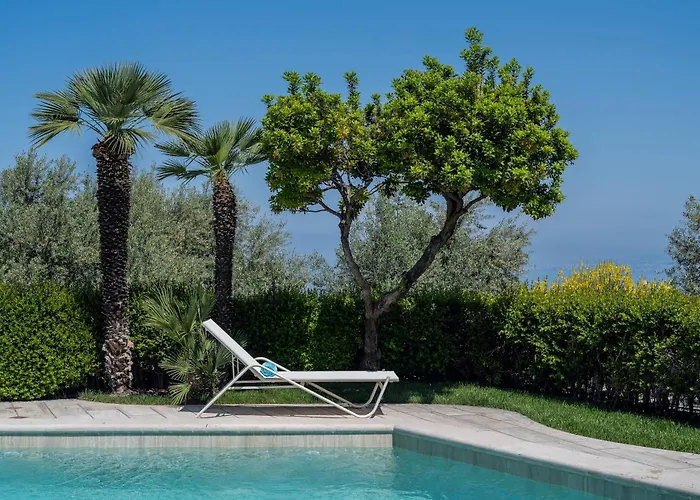 Graziosa - Italian Escape Villa *