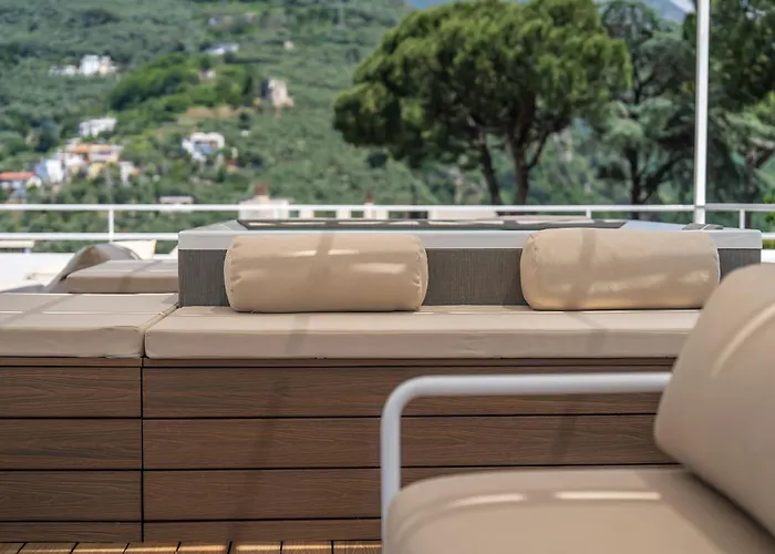 Graziosa - Italian Escape Villa