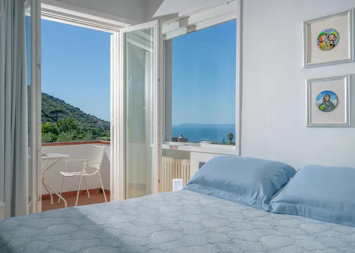 Graziosa - Italian Escape Villa Vico Equense