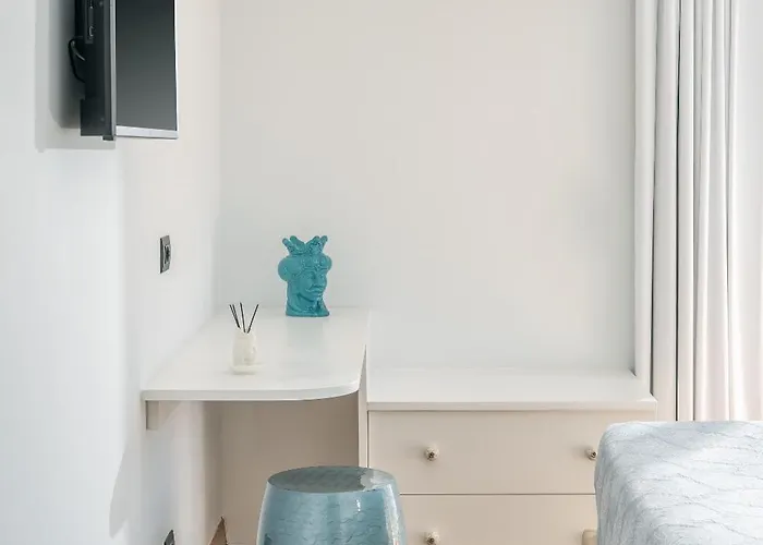 Graziosa - Italian Escape Villa *